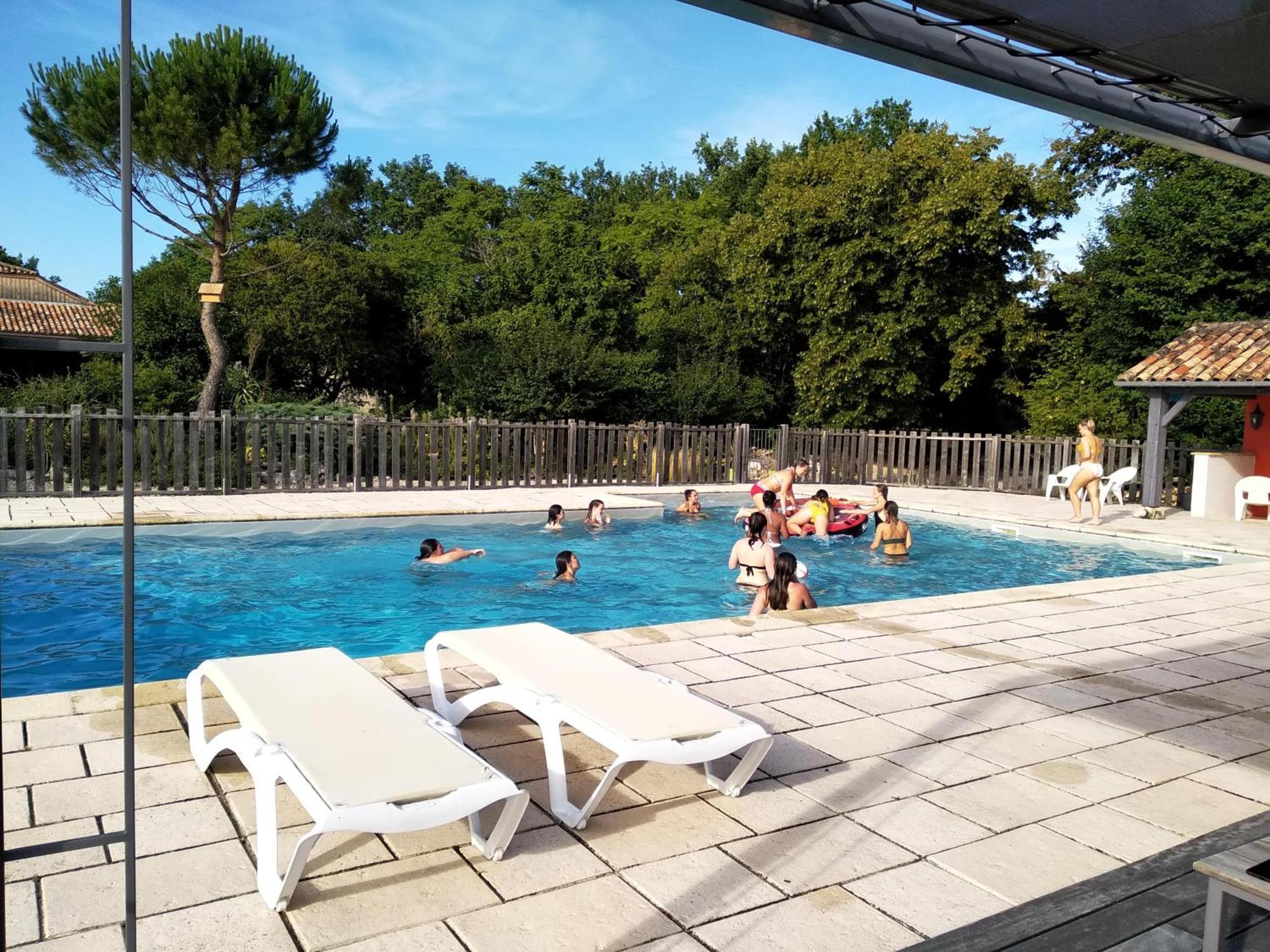Le Vignal Villa Monflanquin Exterior photo